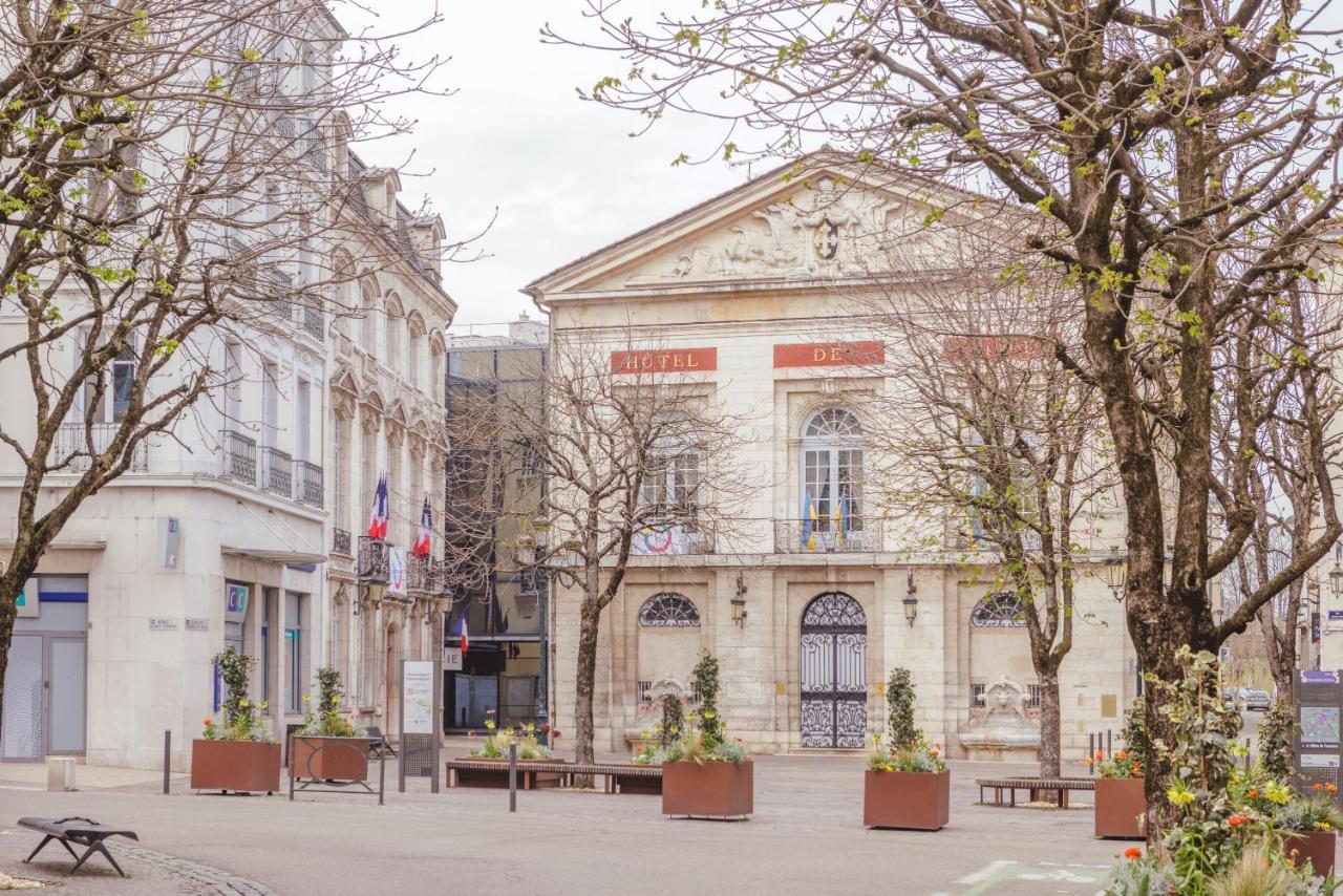 Renaissance Daire Bourg-en-Bresse Dış mekan fotoğraf